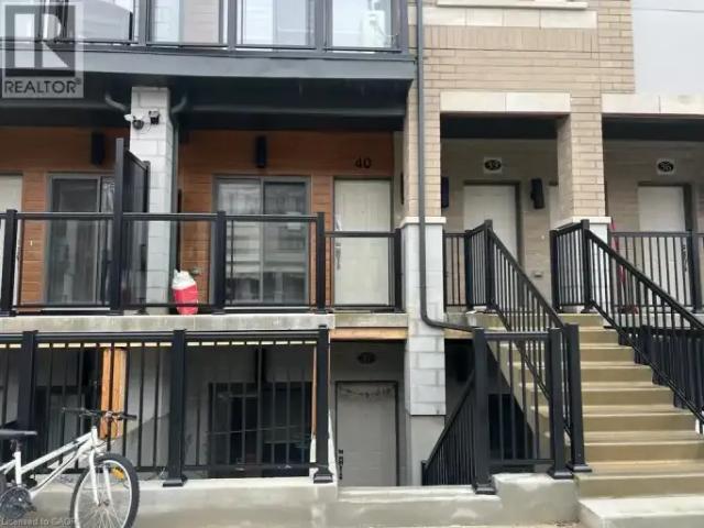 2 Bedroom Townhouse Cambridge ON 103958739