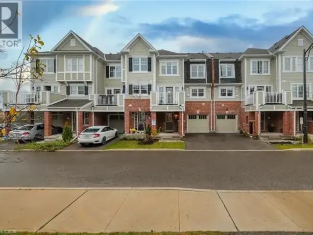 2 Bedroom Townhouse Cambridge ON 104876891