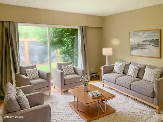 2 Bedroom Townhouse Courtenay BC 102338911
