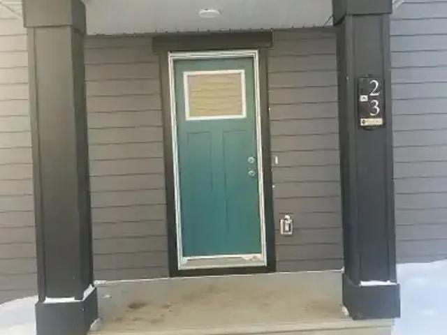 2 Bedroom Townhouse Edmonton AB 103390681