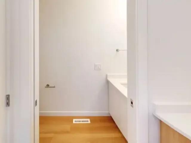 2 Bedroom Townhouse Edmonton AB 104182216
