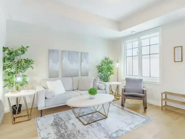 2 Bedroom Townhouse Edmonton AB 98955303