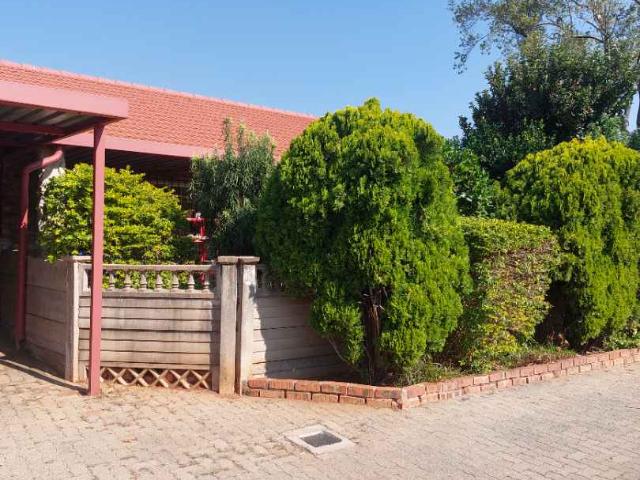 2 bedroom Townhouse for Rental