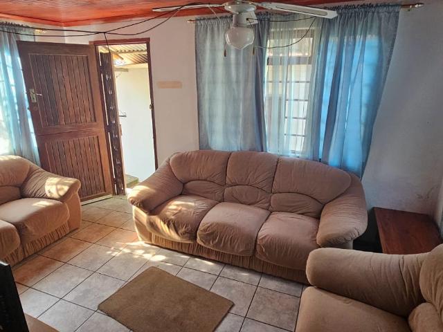 2 Bedroom Townhouse For Sale in Mtwalume