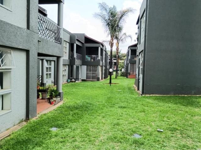2 Bedroom Townhouse For Sale in Mulbarton