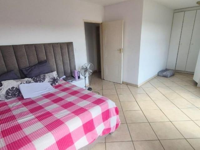 2 Bedroom Townhouse For Sale in Mulbarton