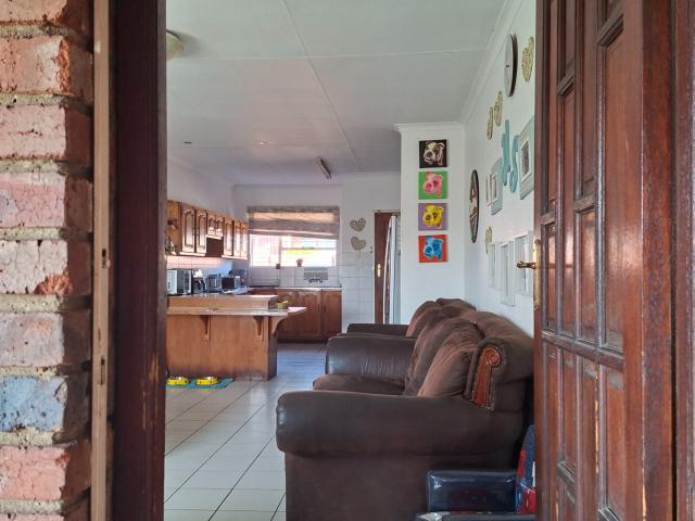 2 Bedroom Townhouse For Sale in Mayberry Park