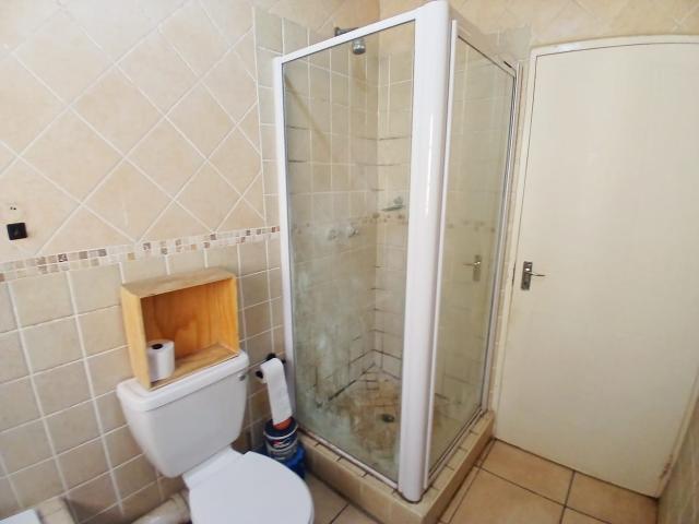 2 Bedroom Townhouse For Sale in Meredale