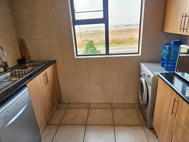 2 Bedroom Townhouse For Sale in Meyersdal