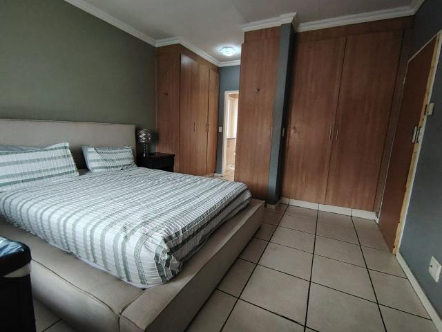 2 Bedroom Townhouse For Sale in Meyersdal