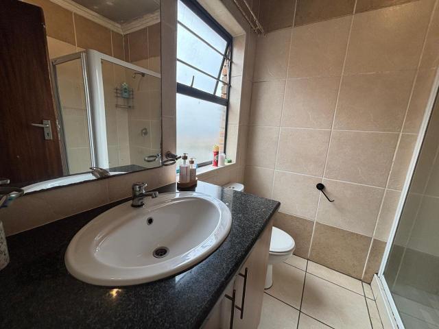 2 Bedroom Townhouse For Sale in Meyersdal