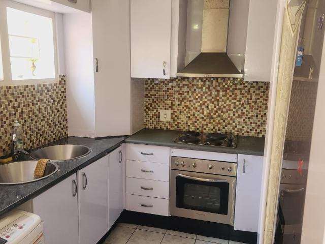 2 Bedroom Townhouse For Sale in Mondeor