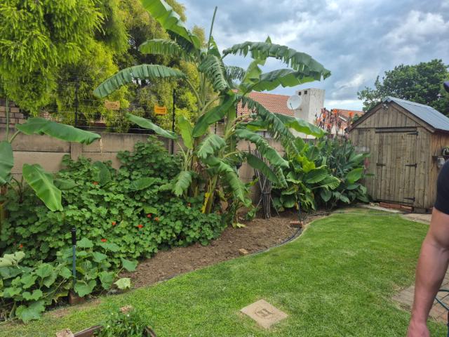 2 Bedroom Townhouse For Sale in Moreleta Park