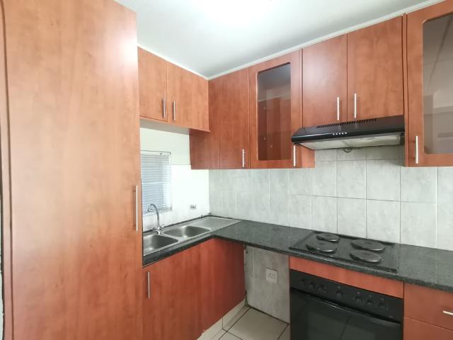 2 Bedroom Townhouse For Sale in Oakdene
