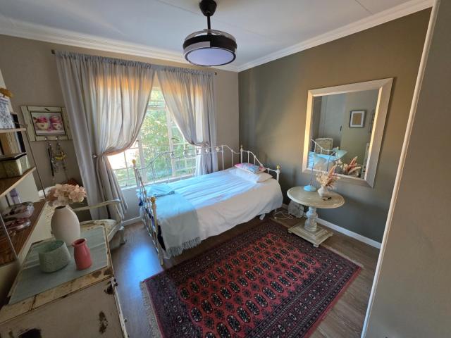 2 Bedroom Townhouse For Sale in Amberfield Glen