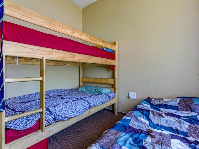 2 Bedroom Townhouse For Sale in Birchleigh