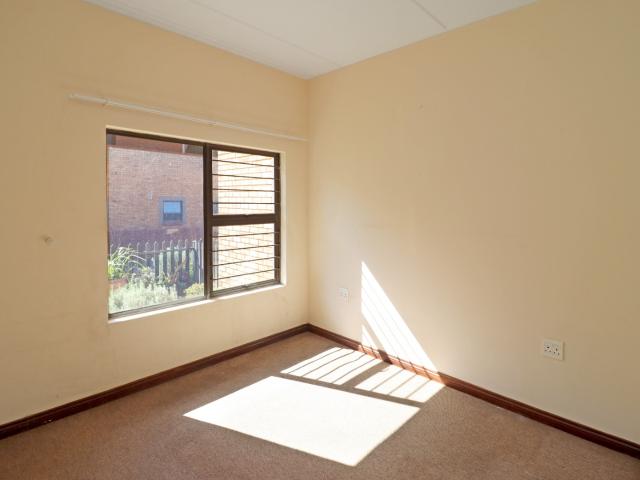 2 Bedroom Townhouse For Sale in Brentwood Park