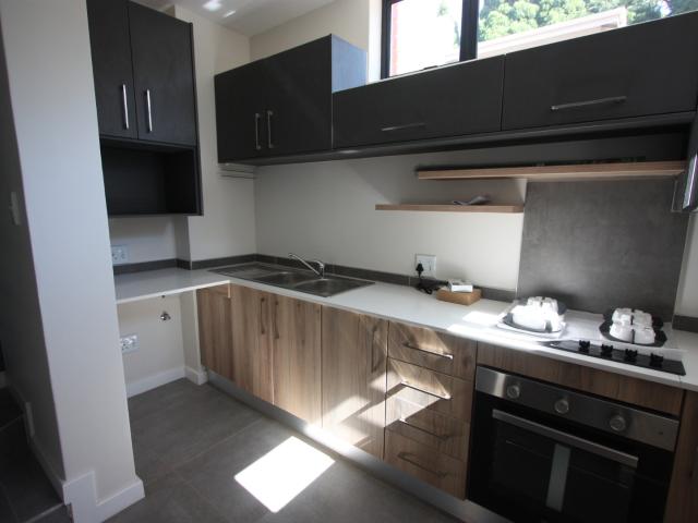 2 Bedroom Townhouse For Sale in Brooklyn
