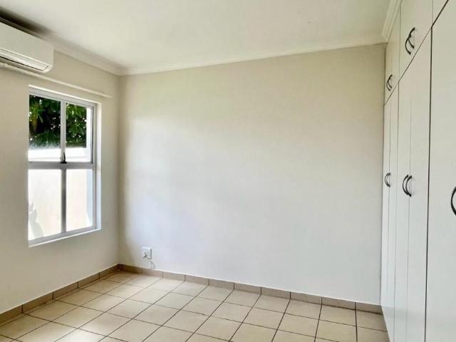 2 Bedroom Townhouse For Sale in Caledon Estate