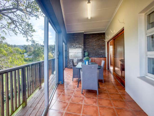 2 Bedroom Townhouse For Sale in Cintsa East