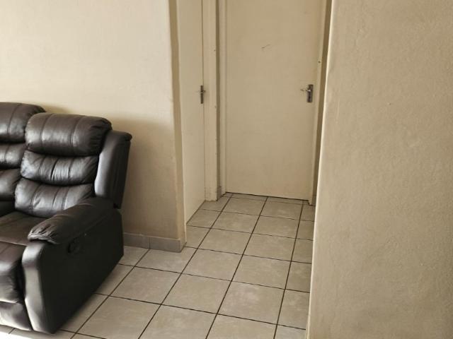 2 Bedroom Townhouse For Sale in Dawn Park