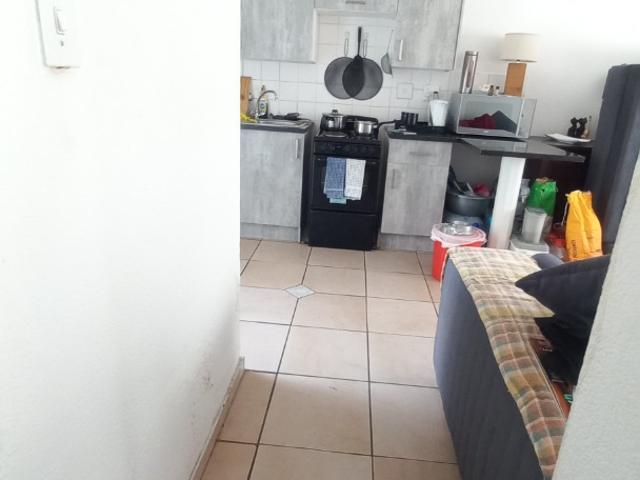 2 Bedroom Townhouse For Sale in Douglasdale