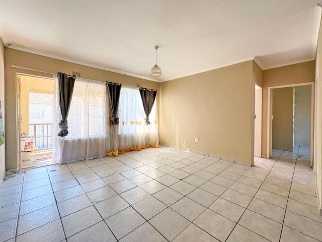2 Bedroom Townhouse For Sale in Eden Glen