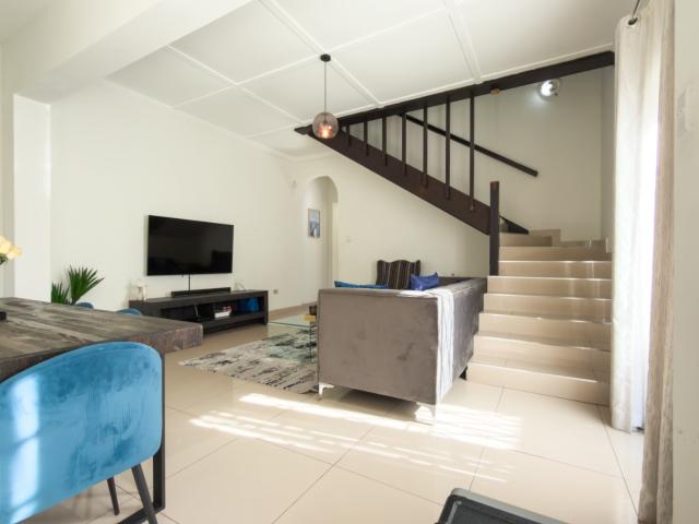 2 Bedroom Townhouse For Sale in Essenwood