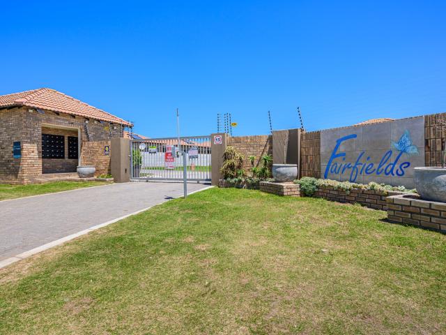 2 Bedroom Townhouse For Sale in Fairview