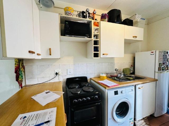 2 Bedroom Townhouse For Sale in Florentia