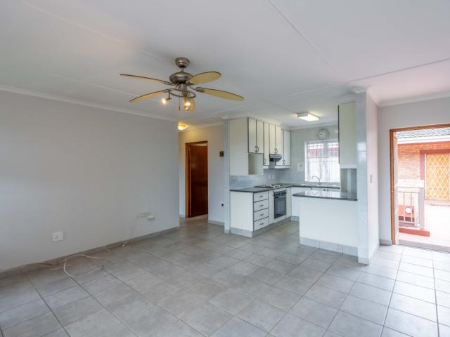 2 Bedroom Townhouse For Sale in Hatton Estate