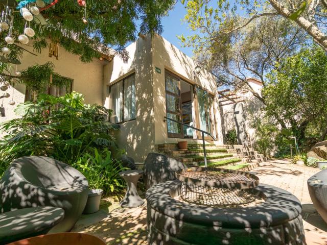 2 Bedroom Townhouse For Sale in Jukskei Park