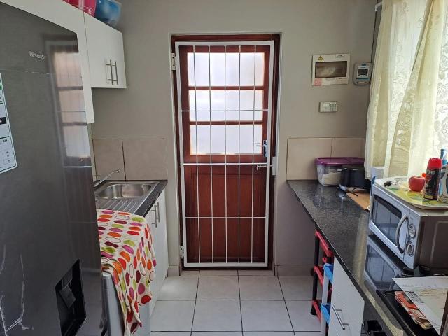 2 Bedroom Townhouse For Sale in Klapmuts