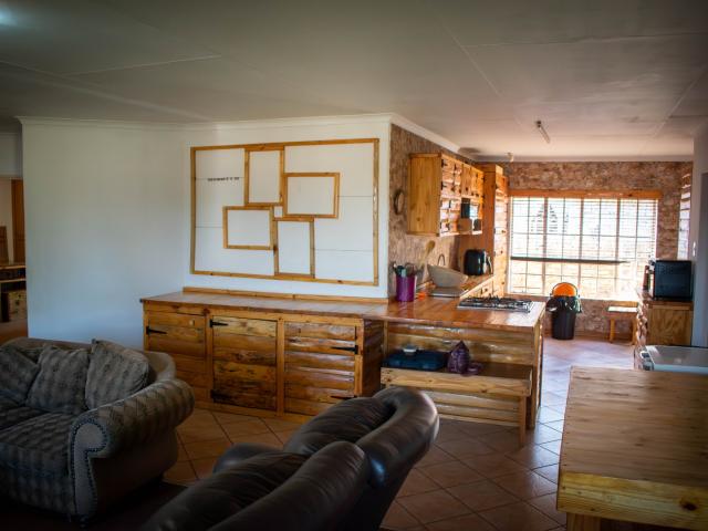 2 Bedroom Townhouse For Sale in Lydenburg