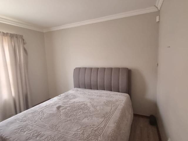 2 Bedroom Townhouse For Sale in Langenhovenpark