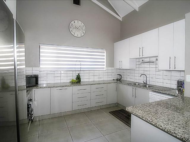 2 Bedroom Townhouse For Sale in Leloko Lifestyle & Eco Estate