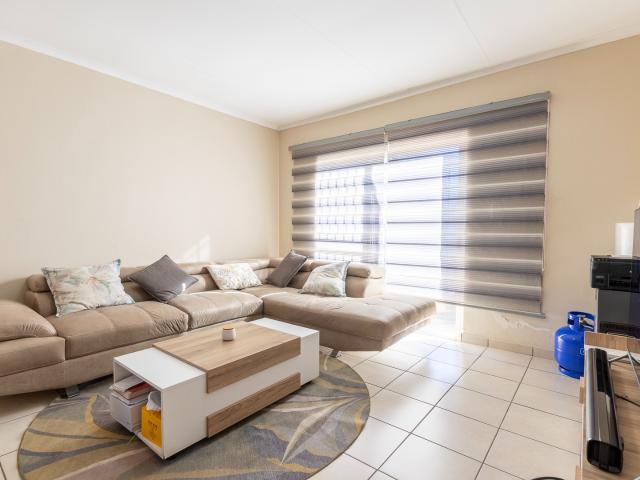 2 Bedroom Townhouse For Sale in Little Falls