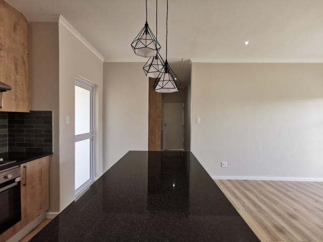 2 Bedroom Townhouse For Sale in Lorraine