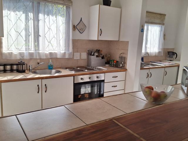 2 Bedroom Townhouse For Sale in Pumula