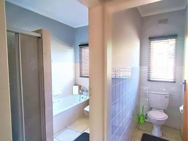 2 Bedroom Townhouse For Sale in Parys