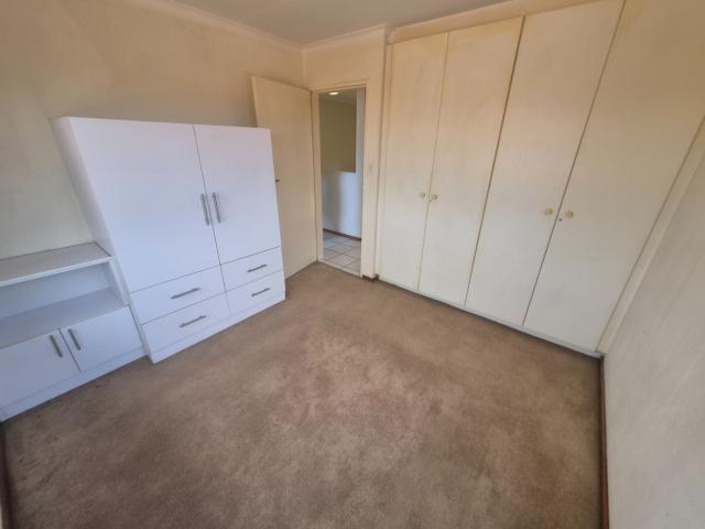 2 Bedroom Townhouse For Sale in Ridgeway