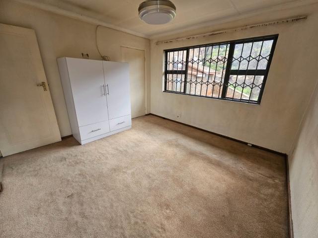 2 Bedroom Townhouse For Sale in Ridgeway