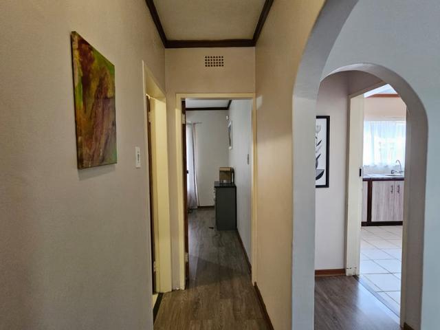 2 Bedroom Townhouse For Sale in Riebeeckstad