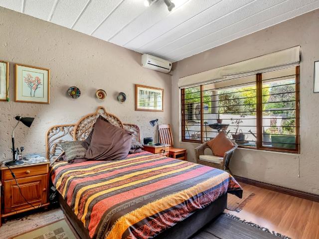 2 Bedroom Townhouse For Sale in Sandown