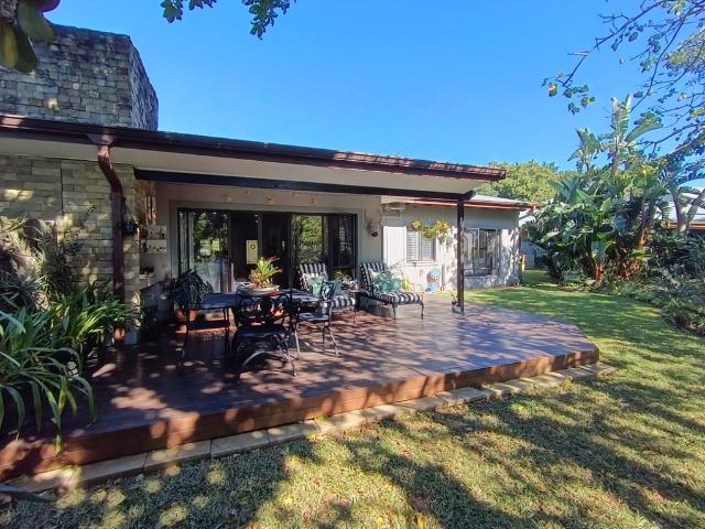 2 Bedroom Townhouse For Sale in Simbithi Eco Estate