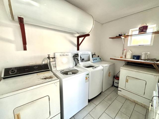 2 Bedroom Townhouse For Sale in South End
