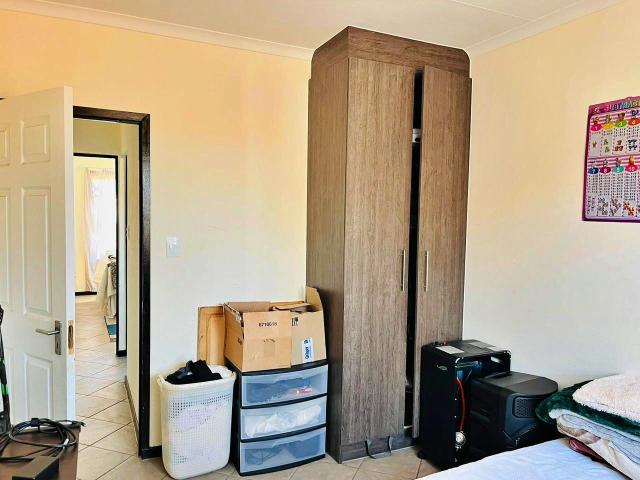 2 Bedroom Townhouse For Sale in The Reeds