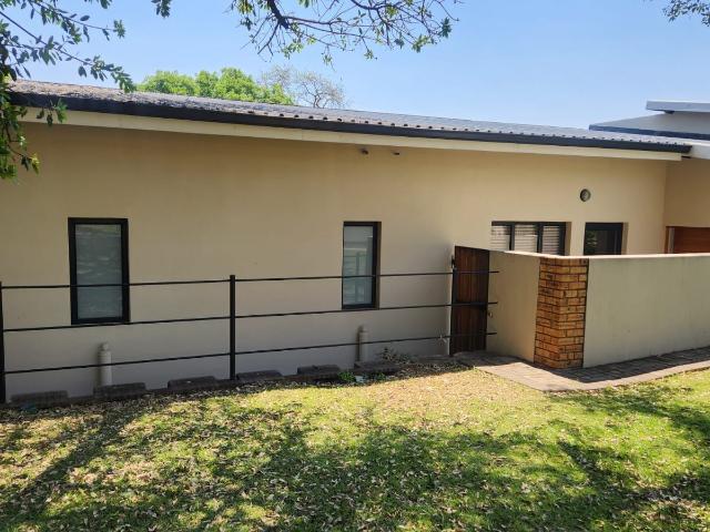 2 Bedroom Townhouse For Sale in Wigwam
