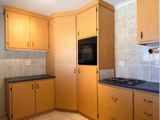 2 Bedroom Townhouse For Sale in Wilkoppies