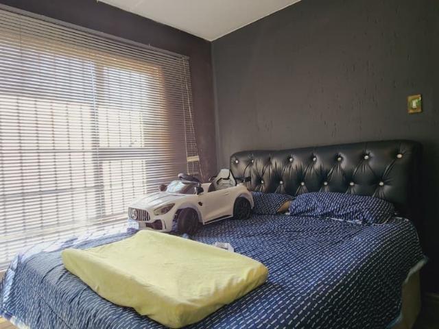 2 Bedroom Townhouse For Sale in Winchester Hills